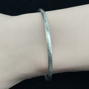 Vintage Sterling Silver 925 Etched Engraved Hinged 3mm Bangle Bracelet 6.75"